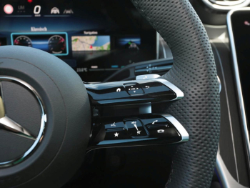 Mercedes-Benz GLC 300 4MATIC Coupé AMG Panorama Distronic AHK