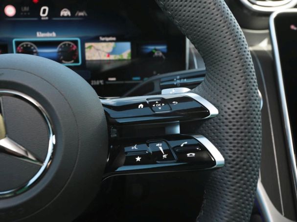 Mercedes-Benz GLC 300 4MATIC Coupé AMG Panorama Distronic AHK