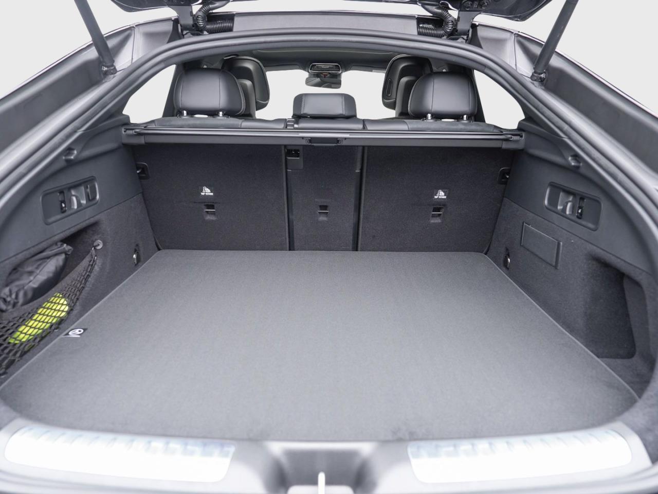 Mercedes-Benz GLC 300 4MATIC Coupé AMG Night Panorama 360°AHK