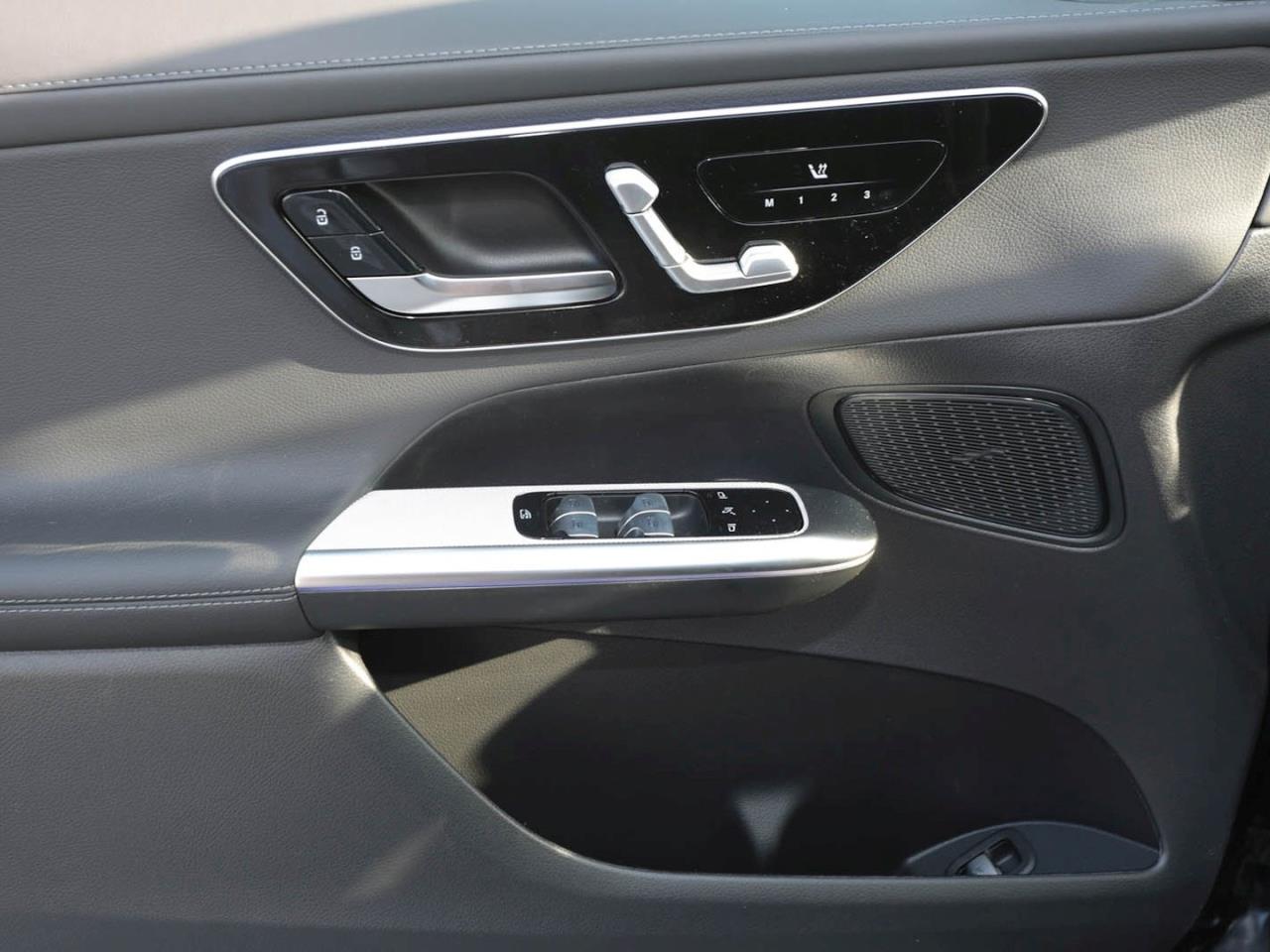 Mercedes-Benz GLC 300 d 4MATIC Coupé AMG Panorama Memory AHK