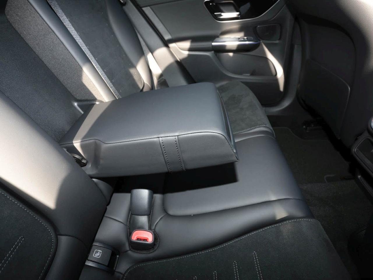 Mercedes-Benz GLC 300 d 4MATIC Coupé AMG Panorama Memory AHK