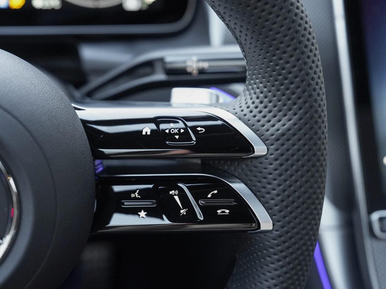 Mercedes-Benz GLC 300 d 4MATIC Coupé AMG Night Panorama 360°