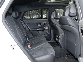Mercedes-Benz GLC 300 de 4M Coupé  AMG Night AHK Panorama 360?