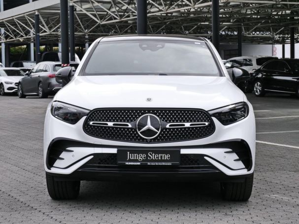 Mercedes-Benz GLC 300 de 4M Coupé  AMG Night AHK Panorama 360?