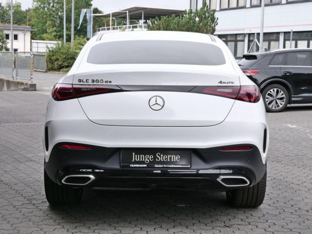 Mercedes-Benz GLC 300 de 4M Coupé  AMG Night AHK Panorama 360?