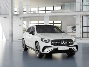 Mercedes-Benz GLC 300 de 4M Coupé  AMG Night AHK Panorama 360?