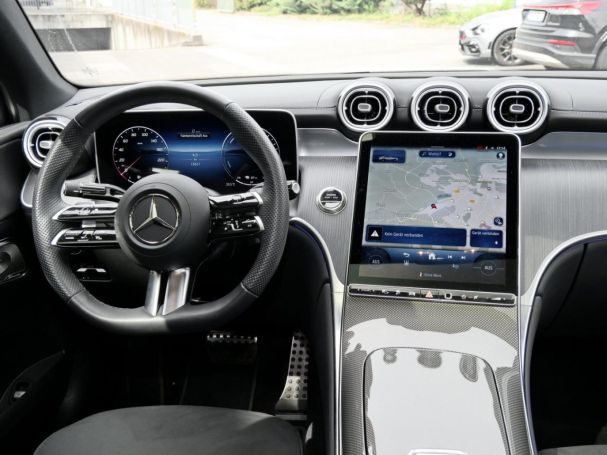 Mercedes-Benz GLC 300 de 4M Coupé  AMG Night AHK Panorama 360?