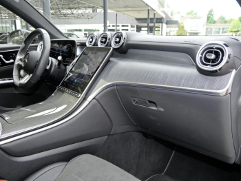 Mercedes-Benz GLC 300 de 4M Coupé  AMG Night AHK Panorama 360?