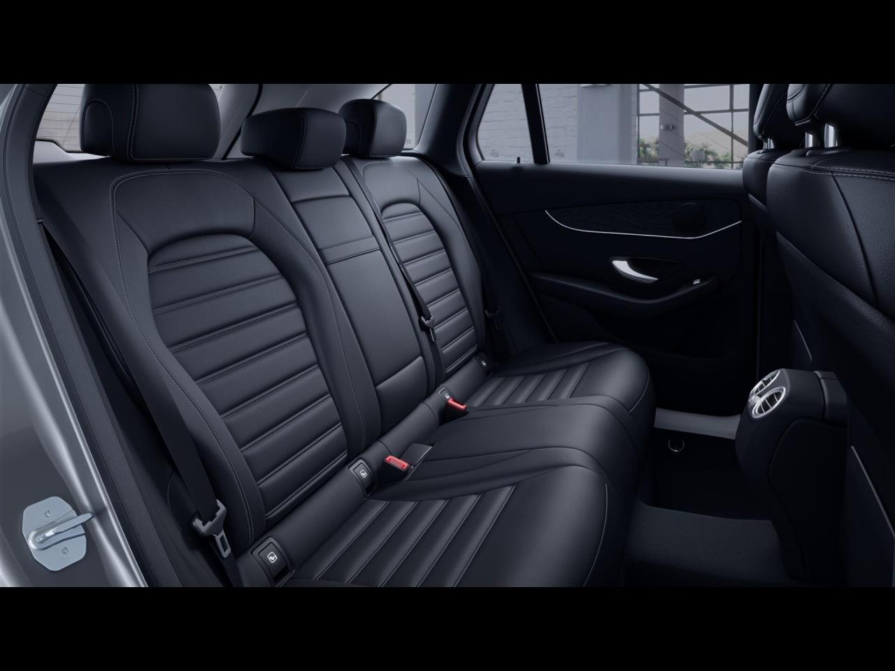 Mercedes-Benz GLC 200 4M Panorama EasyP Navi KeylessGo Kamera