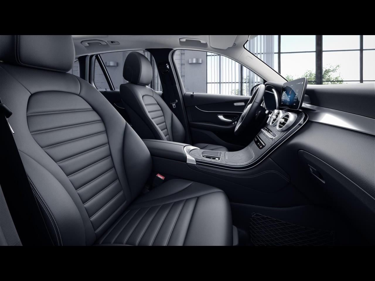 Mercedes-Benz GLC 200 4M Panorama EasyP Navi KeylessGo Kamera