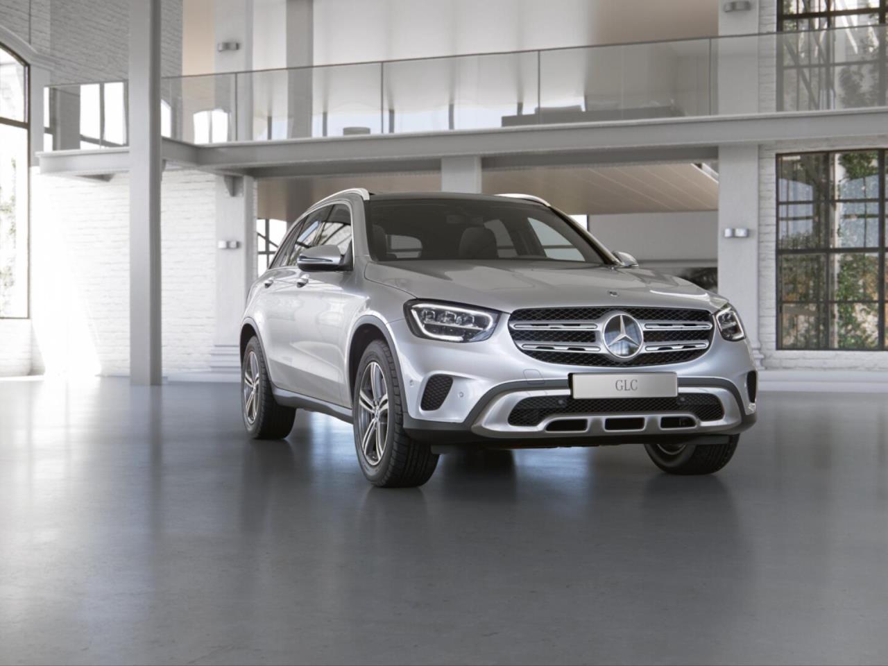 Mercedes-Benz GLC 200 4M Panorama EasyP Navi KeylessGo Kamera