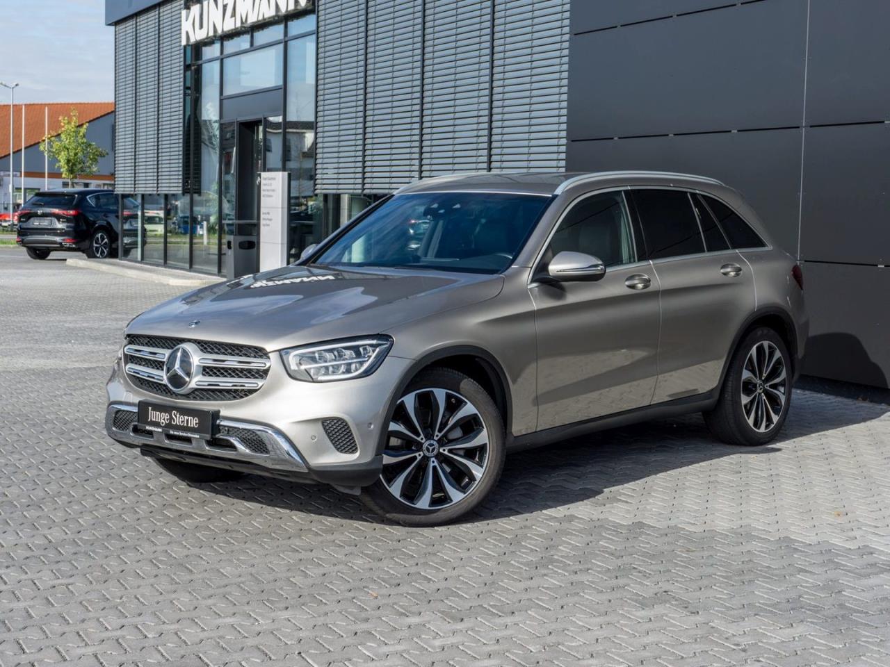 Mercedes-Benz GLC 200 4M AMG Off-Road MBUX-Navi EasyPack AHK