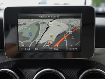 Mercedes-Benz GLC 220 d 4M Exclusive Panorama AHK Kamera