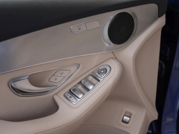 Mercedes-Benz GLC 220 d 4M Exclusive Panorama AHK Kamera