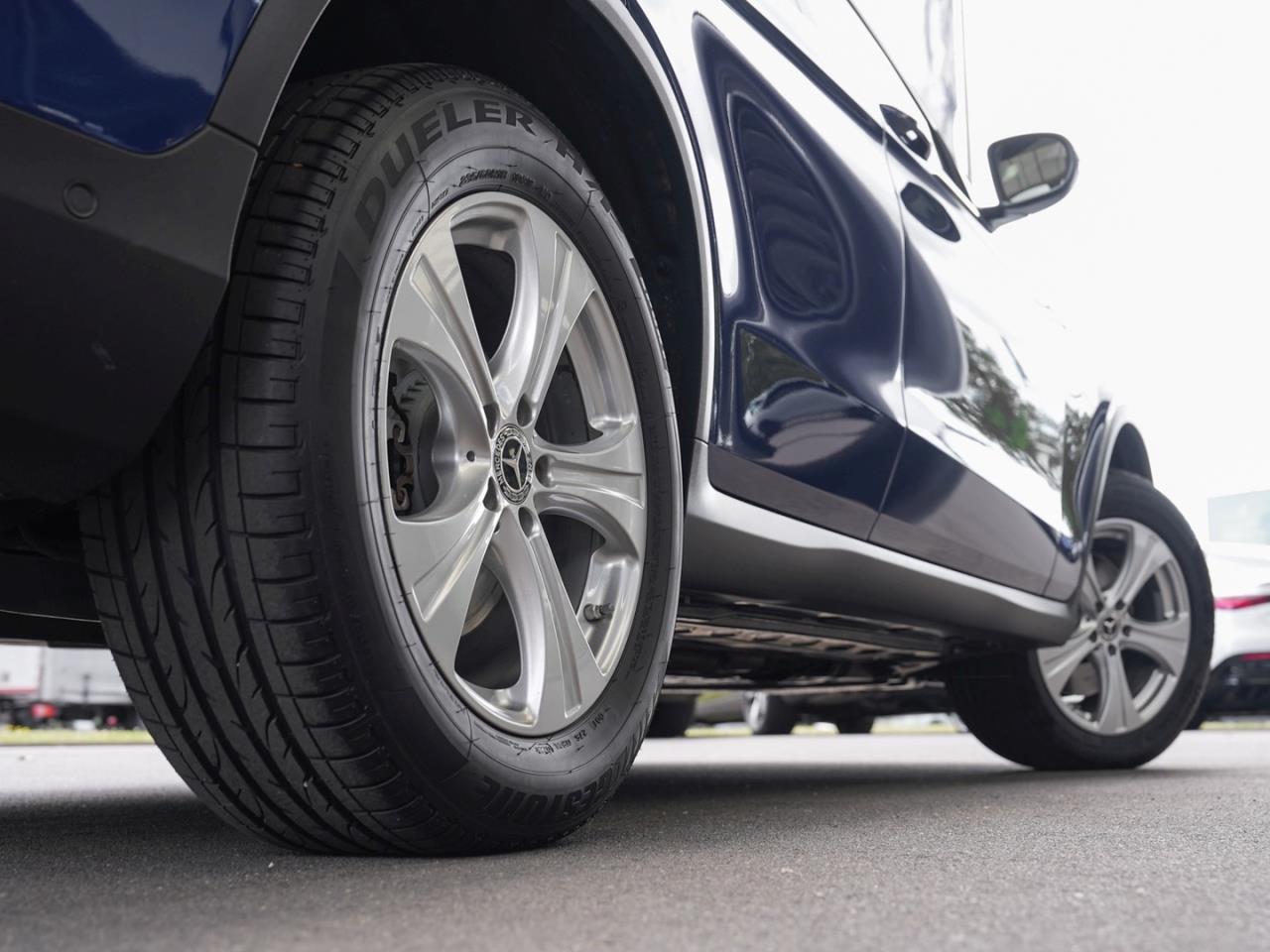 Mercedes-Benz GLC 220 d 4M Exclusive Panorama AHK Kamera