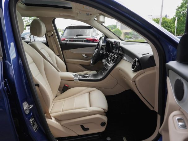 Mercedes-Benz GLC 220 d 4M Exclusive Panorama AHK Kamera