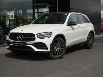 Mercedes-Benz GLC 220 d AMG Night Panorama AHK Kamera EasyPack