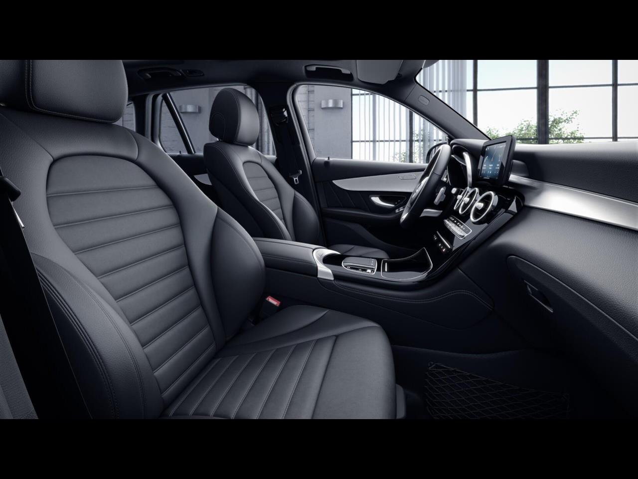 Mercedes-Benz GLC 220 d AMG Night Panorama AHK Kamera EasyPack