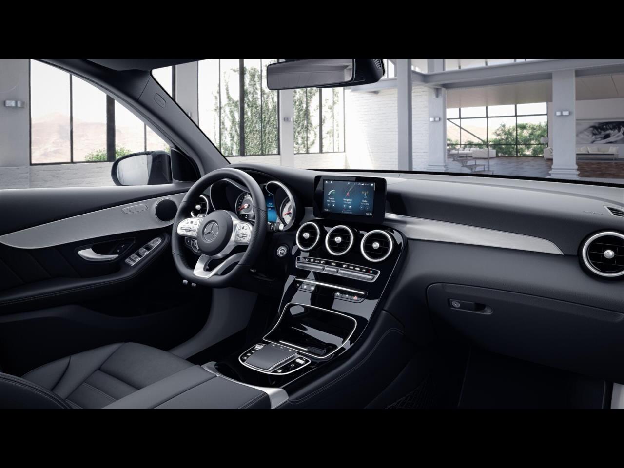 Mercedes-Benz GLC 220 d AMG Night Panorama AHK Kamera EasyPack