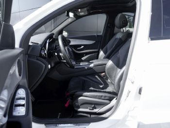 Mercedes-Benz GLC 220 d AMG Night Panorama AHK Kamera EasyPack