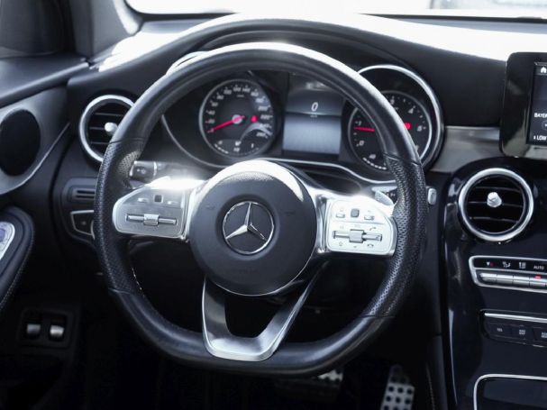 Mercedes-Benz GLC 220 d AMG Night Panorama AHK Kamera EasyPack