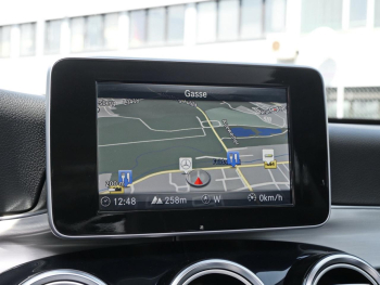 Mercedes-Benz GLC 250 4M AMG Distronic Easy-Pack 360° AHK