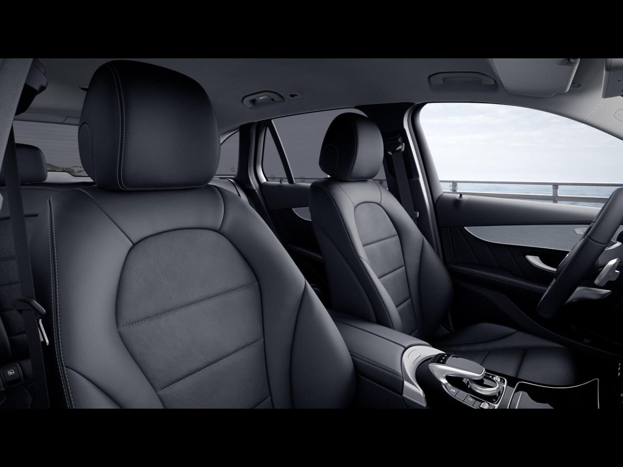 Mercedes-Benz GLC 250 4M AMG Distronic Easy-Pack 360° AHK