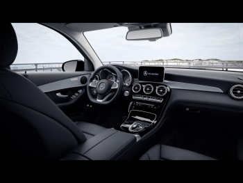 Mercedes-Benz GLC 250 4M AMG Distronic Easy-Pack 360° AHK