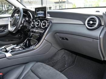 Mercedes-Benz GLC 250 4M AMG Distronic Easy-Pack 360° AHK