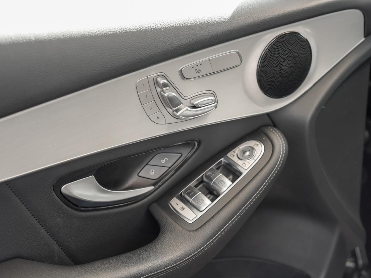Mercedes-Benz GLC 300 4M AMG MBUXNavi+ Kamera Memory Sitzhzg
