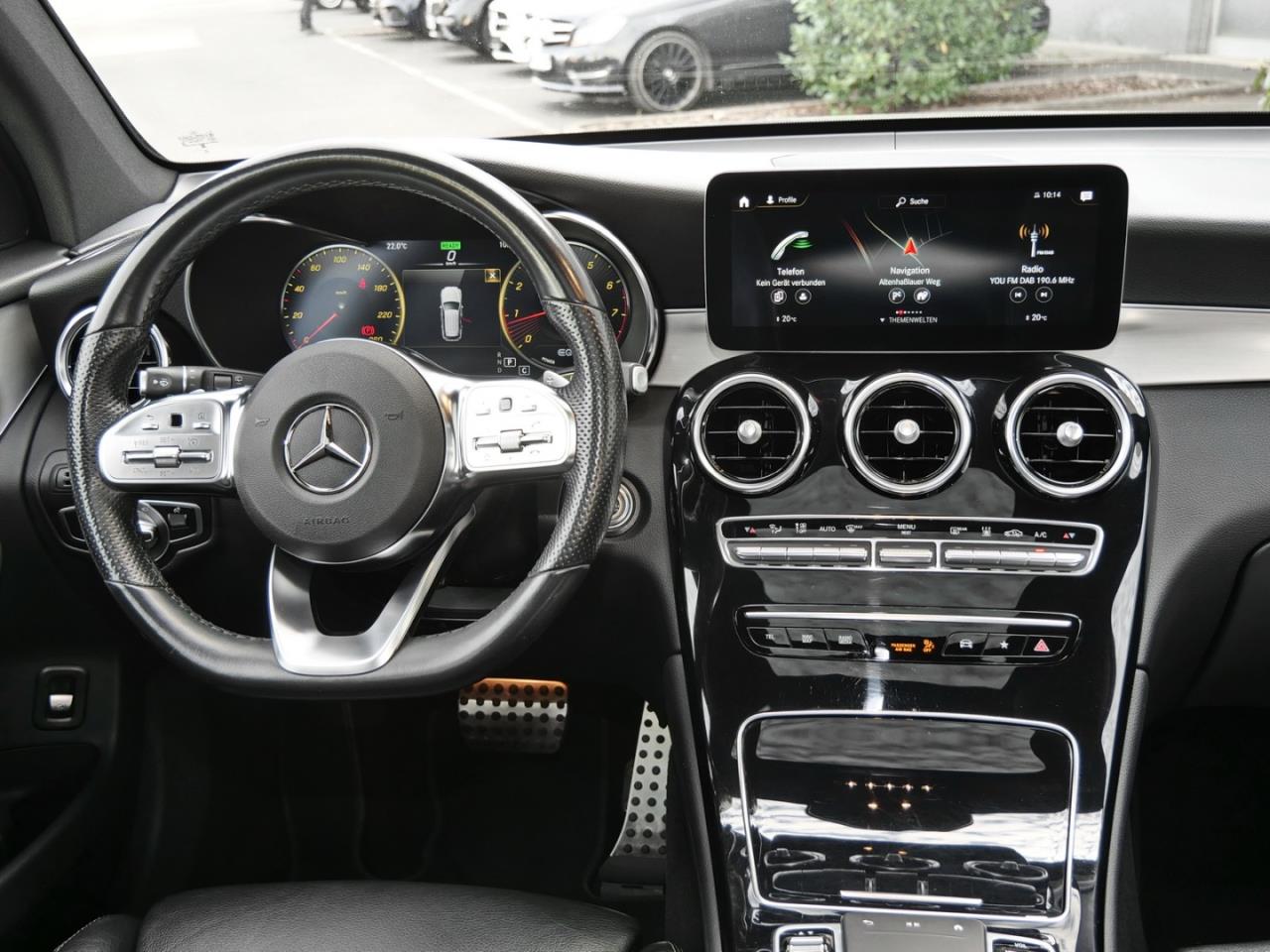 Mercedes-Benz GLC 300 4M AMG Night Panorama Standhzg 360° HUD