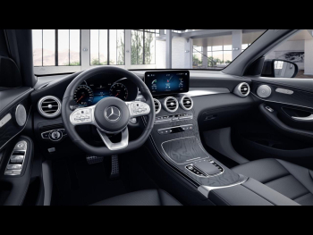 Mercedes-Benz GLC 300 4M AMG Panorama Head-Up Burmester Kamera
