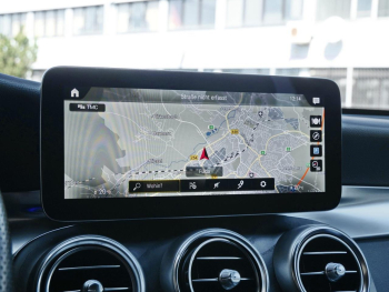 Mercedes-Benz GLC 300 d 4M AMG Night Kamera Easy-Pack AHK