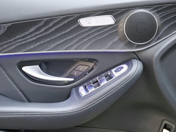 Mercedes-Benz GLC 300 d 4M AMG Night Kamera Easy-Pack AHK