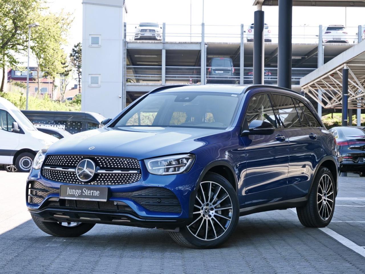 Mercedes-Benz GLC 300 d 4M AMG Night Kamera Easy-Pack AHK