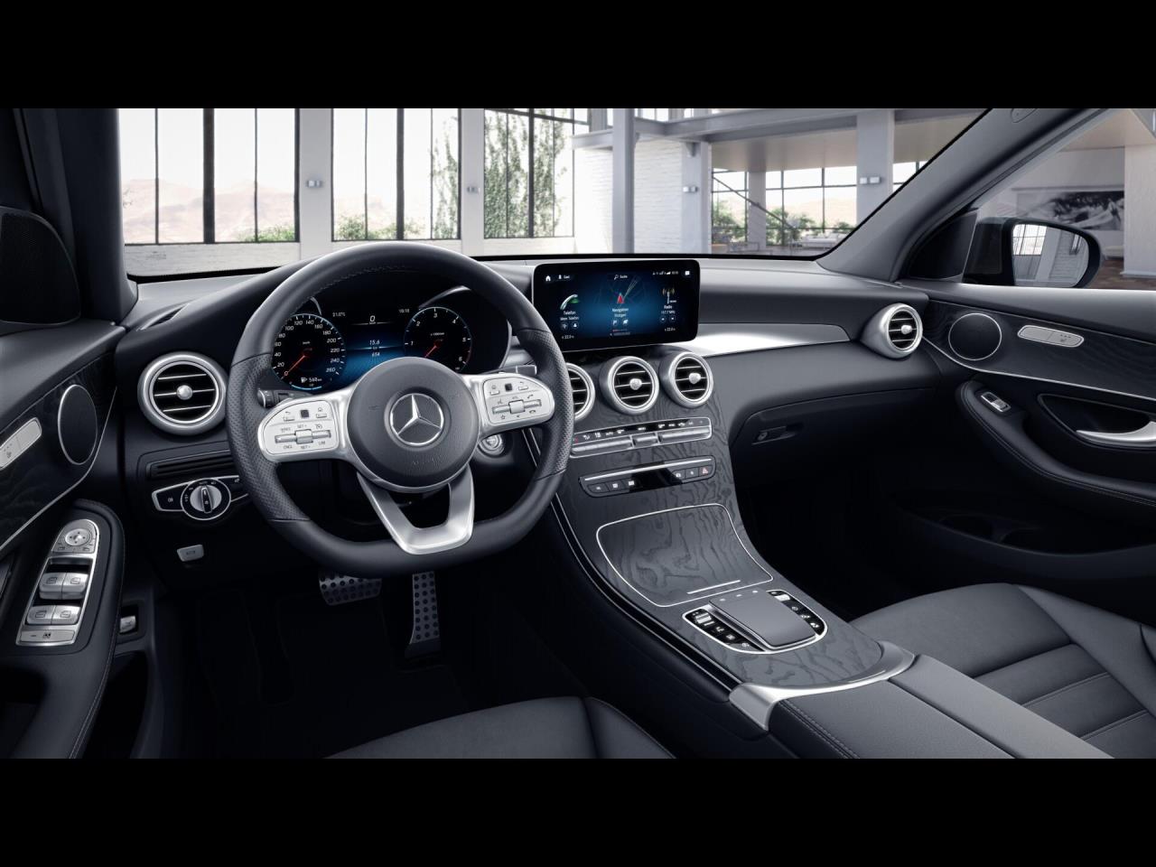 Mercedes-Benz GLC 300 d 4M AMG Night Kamera Easy-Pack AHK