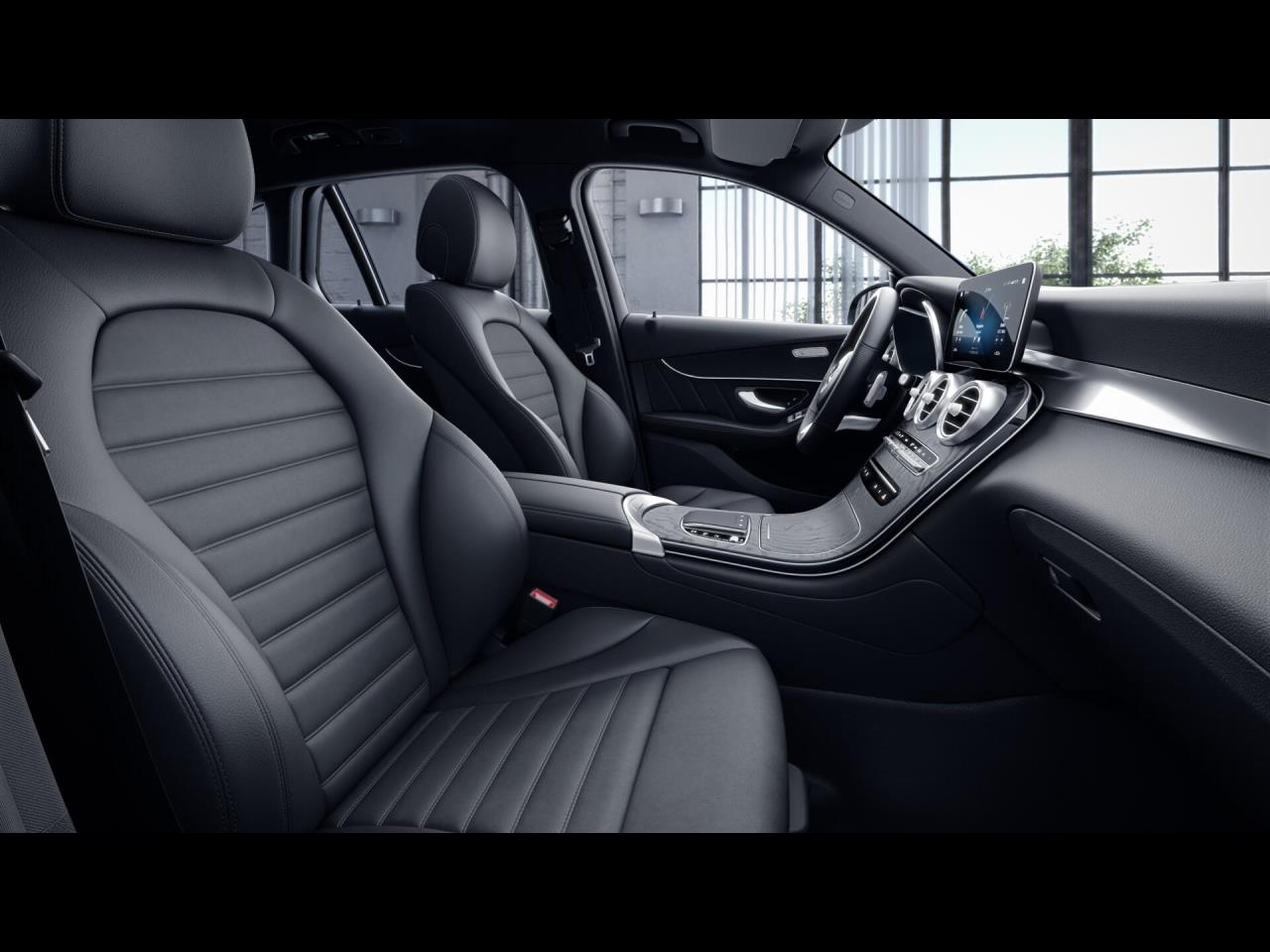 Mercedes-Benz GLC 300 d 4M AMG Night Kamera Easy-Pack AHK