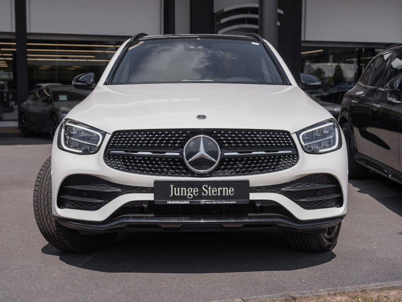 Mercedes-Benz GLC 300 de 4M AMG Night Panorama Kamera AHK