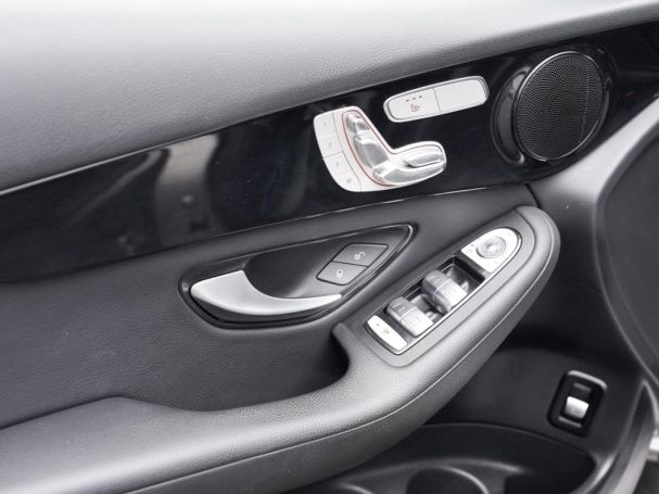 Mercedes-Benz GLC 300 de 4M Night Panorama Distronic 360° AHK