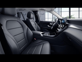 Mercedes-Benz GLC 300 de 4M Night Panorama Distronic 360° AHK