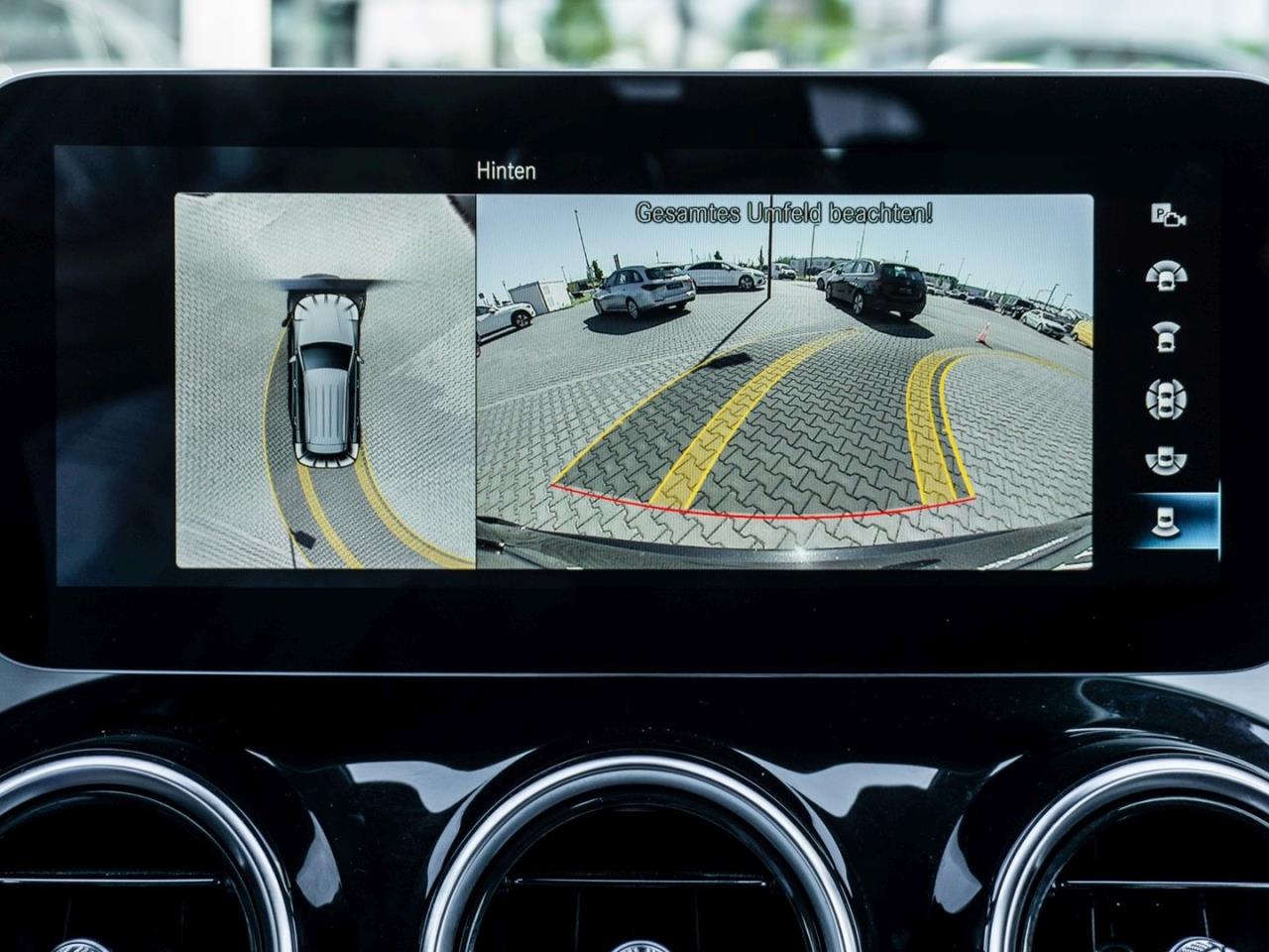 Mercedes-Benz GLC 300 de 4M AMG MBUXNavi+ EasyPack 360?