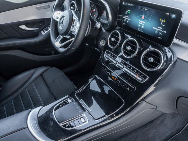 Mercedes-Benz GLC 300 de 4M AMG MBUXNavi+ EasyPack 360?
