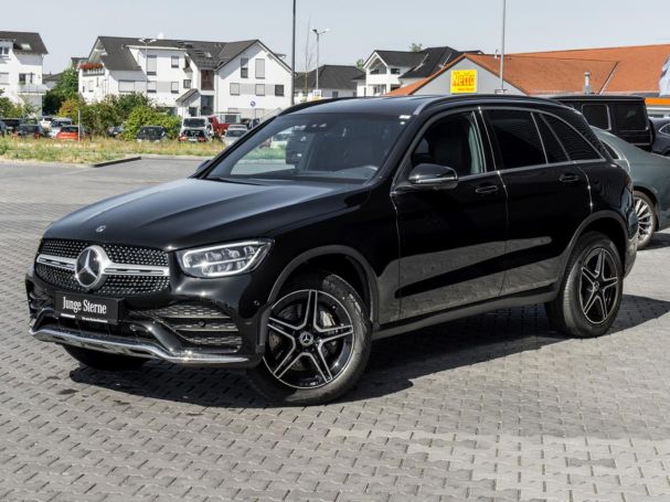 Mercedes-Benz GLC 300 de 4M AMG MBUXNavi+ EasyPack 360?