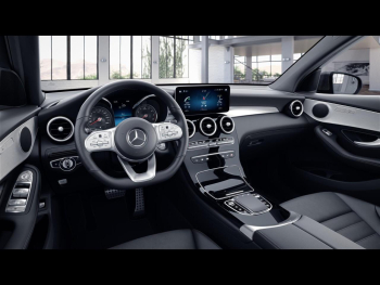 Mercedes-Benz GLC 300 de 4M AMG MBUXNavi+ EasyPack 360°