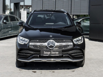 Mercedes-Benz GLC 300 de 4M AMG MBUXNavi+ EasyPack 360?
