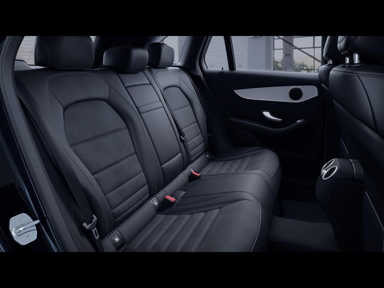 Mercedes-Benz GLC 300 de 4M AMG MBUXNavi+ EasyPack 360°