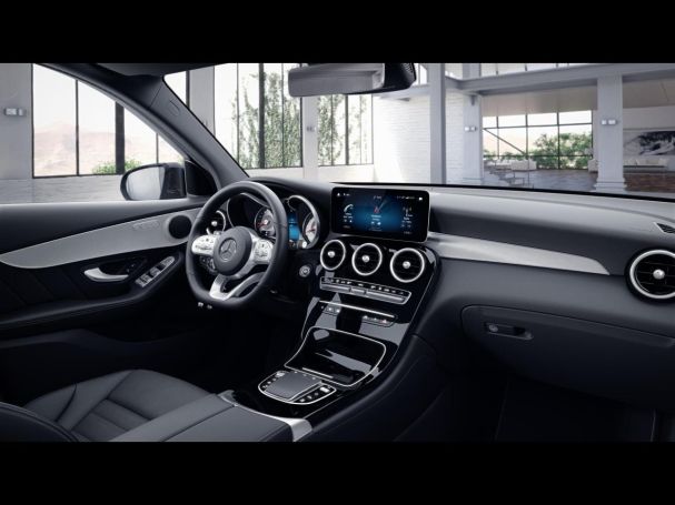 Mercedes-Benz GLC 300 de 4M AMG MBUXNavi+ EasyPack 360°