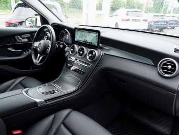 Mercedes-Benz GLC 300 de 4M Off-Road Kamera Memory AHK Tempomat