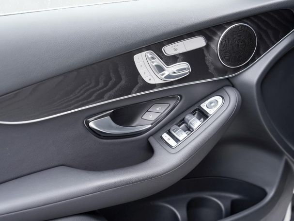 Mercedes-Benz GLC 300 de 4M Off-Road Kamera Memory AHK Tempomat