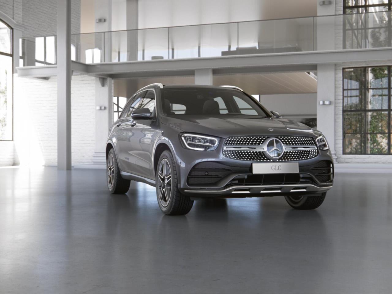 Mercedes-Benz GLC 300 de 4M AMG Panorama Kamera Easy-Pack AHK